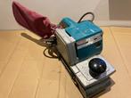 Bandschuurmachine Makita, Doe-het-zelf en Verbouw, Gereedschap | Schuurmachines, Ophalen, Gebruikt, 600 tot 1200 watt, Bandschuurmachine