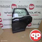 Q3 F3 links achter portier LY9T