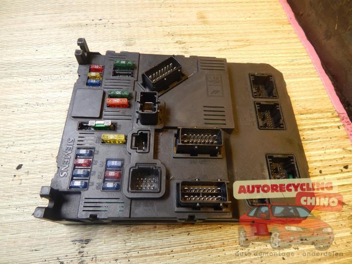 Zekeringkast van een Citroen C3, Auto-onderdelen, Elektronica en Kabels, Citroën, Gebruikt, 3 maanden garantie, Ophalen