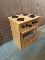 Houten speelkeukentje met deurtje, Ophalen, Zo goed als nieuw, Hout