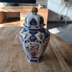 Imari Vaas met Deksel, Antiek en Kunst, Ophalen of Verzenden