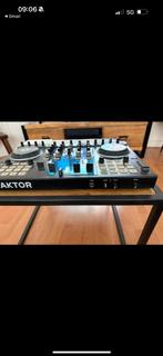 Traktor s4 mk2, Muziek en Instrumenten, Ophalen of Verzenden, Zo goed als nieuw