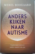 Merel Boogaard - Anders kijken naar autisme, Boeken, Ophalen of Verzenden, Zo goed als nieuw, Merel Boogaard