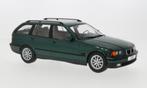 Jsn MCG 1:18 BMW 3er (E36) Touring 1995 donkergroen