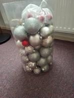 KERSTBALLEN, Ophalen