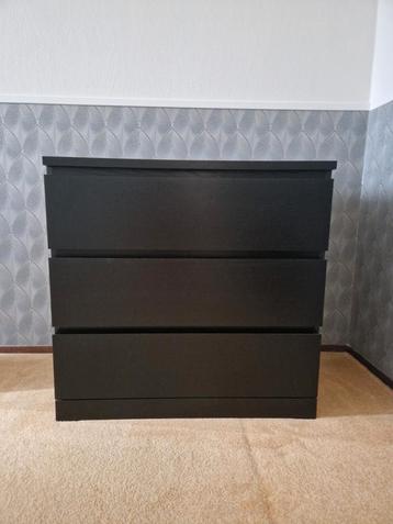 Malm ladekast 3 lades zwart