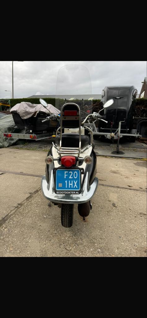 Scooter la sourcis- Bouwjaar 2012, Fietsen en Brommers, Snorfietsen en Snorscooters, Gebruikt, Overige merken, Benzine, Ophalen