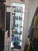 Verkoop kast productenkast met ledverlichting, Ophalen, Zo goed als nieuw