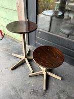 Twee retro vintage schoolkrukken krukken krukjes, Huis en Inrichting, Krukjes, Ophalen, Gebruikt, Hout