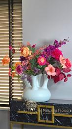 Nieuw zijdenbloemen boeket, Huis en Inrichting, Woonaccessoires | Kunstplanten en Kunstbloemen, Majestic Flowers, Almere, Nieuw