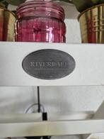 merk Riverdale, Ophalen, Gebruikt