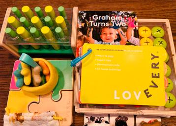 Lovevery The Companion Play Kit Months 22, 23, 24 beschikbaar voor biedingen