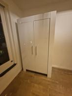 Hoogland baptista hoogglans kledingkast zeer goede staat, Huis en Inrichting, Kasten | Kledingkasten, Ophalen, Zo goed als nieuw