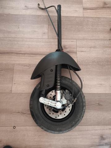 Piaggio zip sp 2000 h2o mono voorvork orgineel 100% recht !! beschikbaar voor biedingen