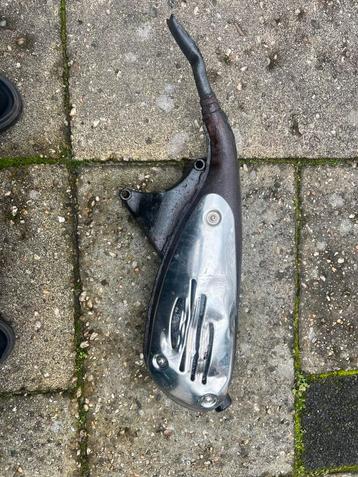 Piaggio Fly 125. Uitlaatdemper van het merk GPR beschikbaar voor biedingen