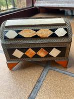 Vintage brocante ingelegd Marokkaans kistje juwelen doosje, Antiek en Kunst, Ophalen of Verzenden