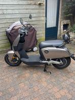 Super Soco Cux (incl lader) maar 1940 km, Elektrisch, Zo goed als nieuw, Ophalen, Overige merken