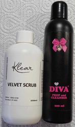 KLEAR VELVET SCRUB + DIVA PREP AND CLEANSER, Ophalen of Verzenden, Zo goed als nieuw, Handen en Nagels, Toebehoren