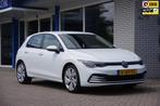 Volkswagen Golf 1.0 TSI Life Navigatie PDC Carplay 18inch, Voorwielaandrijving, Stof, Gebruikt, Euro 6