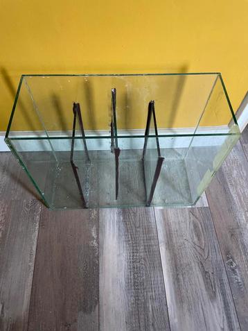 Sump, bioloog , aquarium, filter beschikbaar voor biedingen