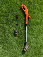 Black & Decker, Ophalen, Zo goed als nieuw, 10 tot 30 cm, Accu