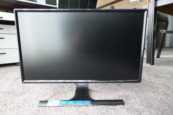 Monitor Samsung LS24E390HL 24 inch beschikbaar voor biedingen