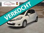 Toyota Yaris 1.0 VVT-i Aspiration Navi | Trekhaak, Euro 5, Gebruikt, 750 kg, Wit