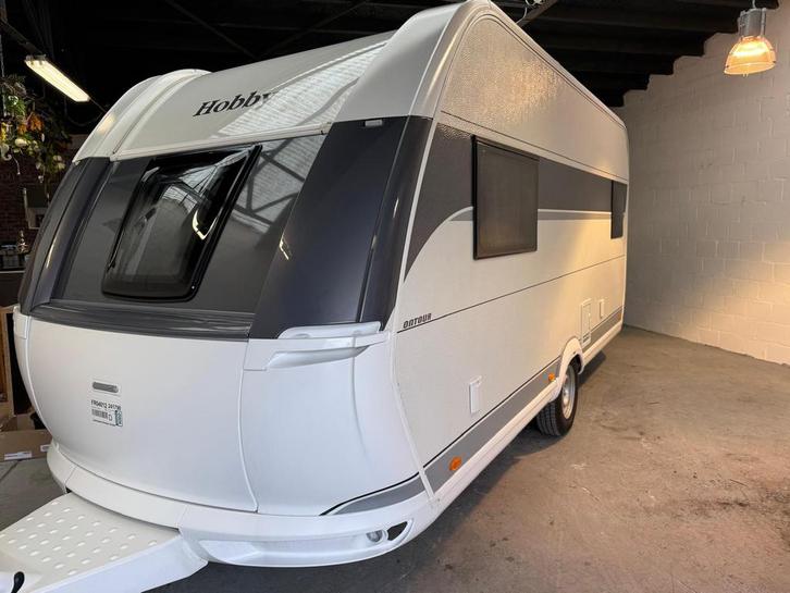 Hobby on Tour 460 DL, Caravans en Kamperen, Caravans, Particulier, tot en met 4, Rondzit, Hobby, Ringverwarming, Ophalen of Verzenden