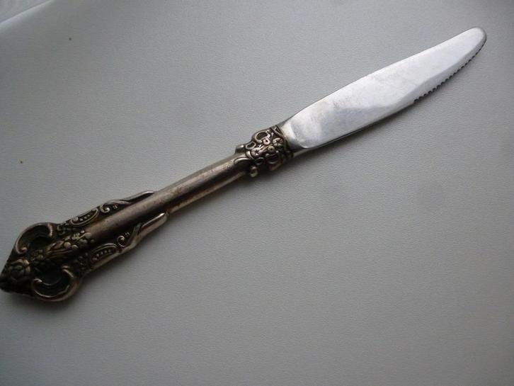 Sola Elite Florence kaasschaaf en verzilverd groot mes, Huis en Inrichting, Keuken | Bestek, Gebruikt, Los bestek, Overige materialen