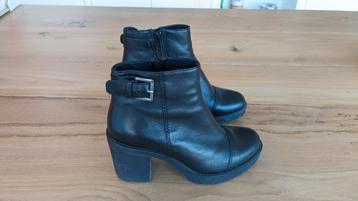 Vagabond ankle boots