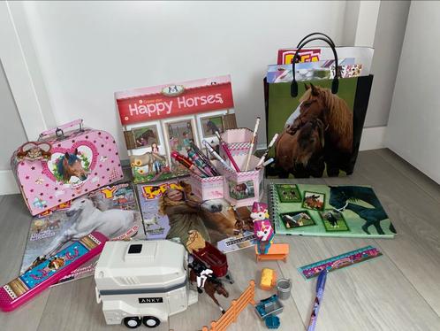 Groot paardenspullen pakket!, Hobby en Vrije tijd, Stickers en Plaatjes, Zo goed als nieuw, Meerdere plaatjes, Verzenden