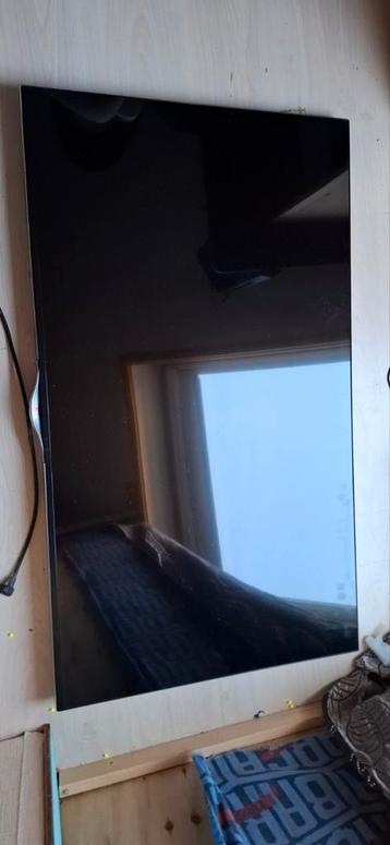 Lg televisie 50 inch beschikbaar voor biedingen