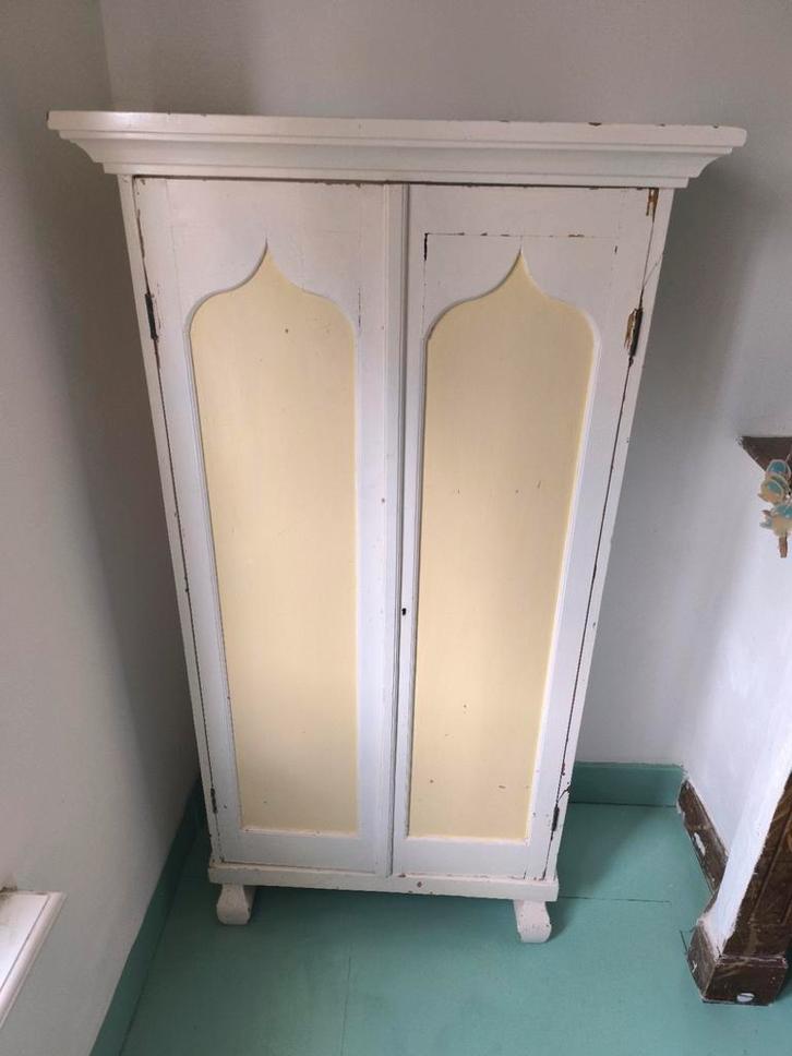 Leuke oude kledingkast - Gebruikte staat, Huis en Inrichting, Kasten | Kledingkasten, Gebruikt, 150 tot 200 cm, 50 tot 100 cm