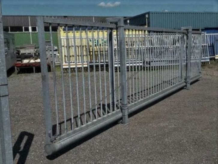 schuifpoort schuifhek 8 mtr. lang, 6 mtr. doorgang, Tuin en Terras, Tuinpoorten, Zo goed als nieuw, Schuifpoort, Staal, Ophalen