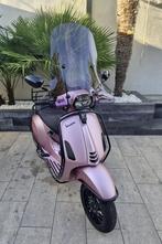 Metallic roze vespa sprint 2020, Fietsen en Brommers, Ophalen, Zo goed als nieuw, Benzine