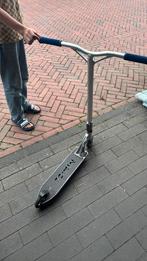 Stuntstep TSG nieuwwaarde 280 euro, Ophalen, Zo goed als nieuw, Gewone step
