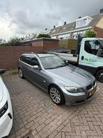 BMW 320i Touring High Exec | Youngtimer 2009 | Leder | Navi, Achterwielaandrijving, 4 cilinders, Handgeschakeld, Particulier