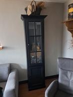 Hoge smalle vitrinekast,kast,zwart,landelijk,sober, Huis en Inrichting, Kasten | Vitrinekasten, Ophalen, 50 tot 100 cm, X, 25 tot 50 cm