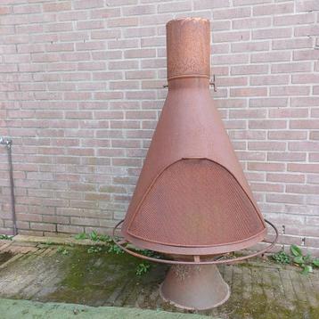 Tuin kachel/vuurkorf,  mooi roestig beschikbaar voor biedingen