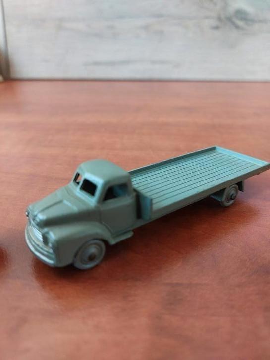 BEDFORD BAKWAGEN, Hobby en Vrije tijd, Modelauto's | 1:87, Bus of Vrachtwagen, Ophalen of Verzenden