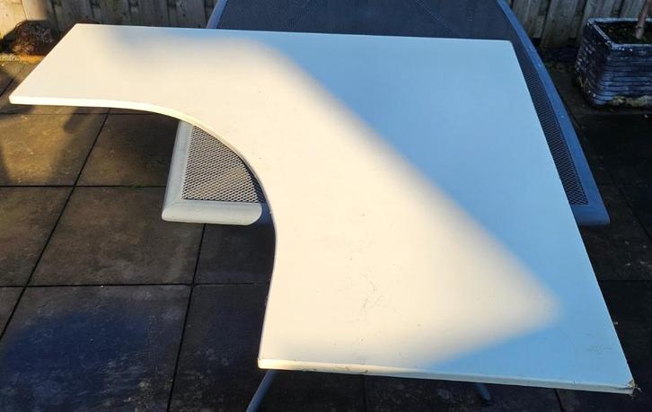 Buroblad voor plaatsing in een hoek, Huis en Inrichting, Bureaus, Gebruikt, Bureau, Ophalen