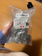 Buttons 3,2cm / ong. 80 stuks, Verzamelen, Speldjes, Pins en Buttons, Ophalen of Verzenden, Zo goed als nieuw, Overige onderwerpen