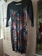 Elegante jurk met driekwartmouwen, Maat 38/40 (M), Zwart, Ophalen of Verzenden, Zo goed als nieuw