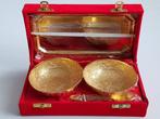 Souvenir: Goudkleurige serveerset uit India, Overige materialen, Nieuw, Ophalen of Verzenden, Schaal of Schalen