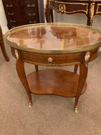 Prachtige antieke ovale tafel met brons en een lade, Ophalen