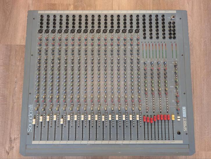Soundcraft Spirit Studio mengpaneel – 16-kanaals analoge mix, Muziek en Instrumenten, Mengpanelen, Gebruikt, 10 tot 20 kanalen