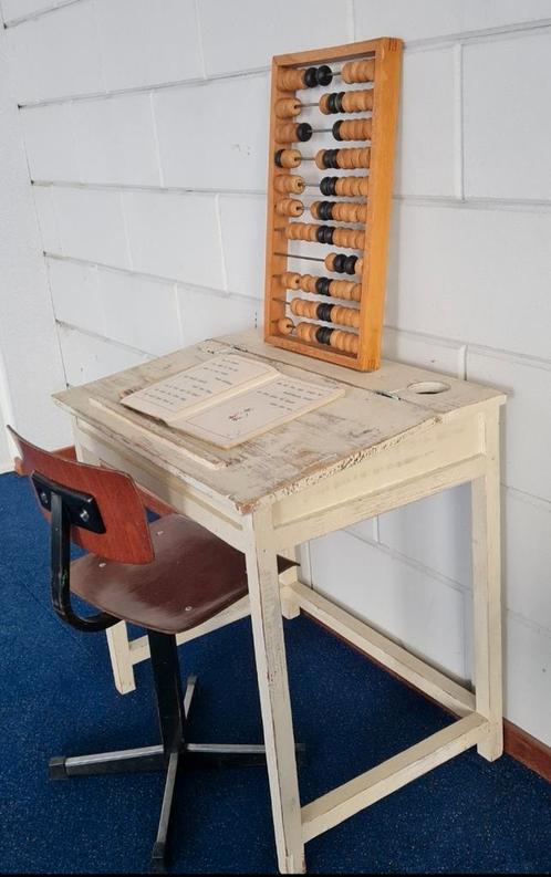 Brocante schooltafel en schoolstoeltje set, Antiek en Kunst, Curiosa en Brocante, Ophalen