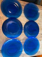 6 sjieke onderborden van blauw glas, 30cm, Huis en Inrichting, Keuken | Servies, Ophalen, Glas of Glazen, Overige stijlen, Glas
