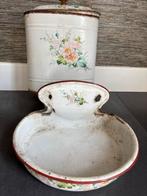 Antieke Emaille waterreservoir met lekbak Bloemmotieven, Antiek en Kunst, Antiek | Emaille, Ophalen