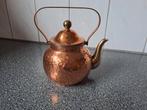 Vintage gebutst koperen keteltje. 16 cm hoog., Antiek en Kunst, Antiek | Koper en Brons, Ophalen of Verzenden, Koper